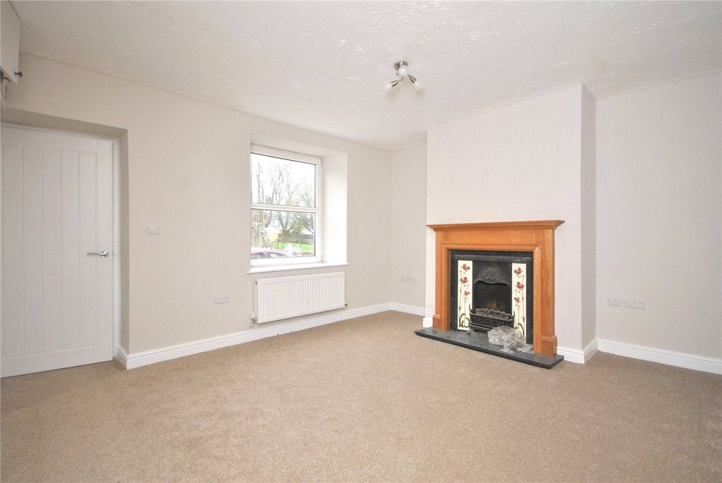 Property photo 2 of 13 Picture No. 22