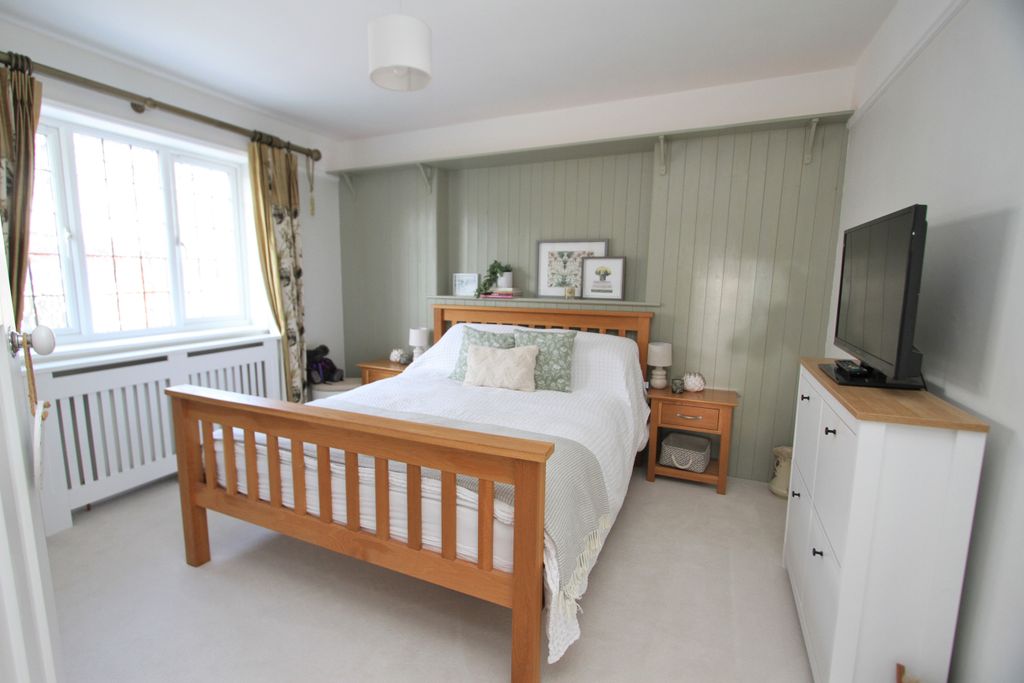 Additional image 31 of 5 bed detached house for salePrideaux Road, Eastbourne BN21