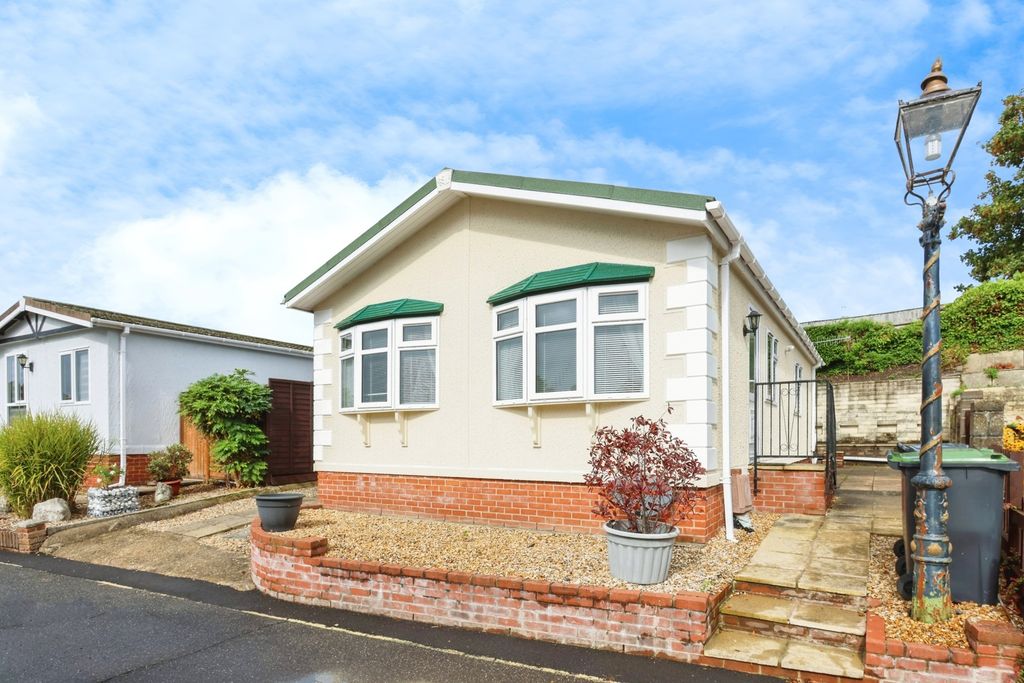 Property photo 1 of 17 Photo