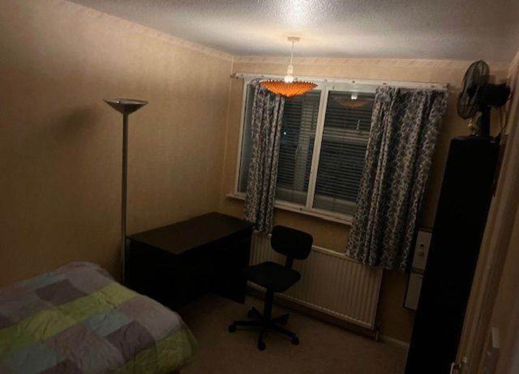 Property photo 2 of 4