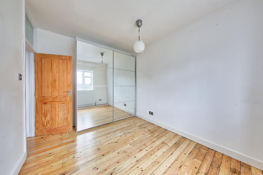 Property photo 3 of 7 Photo 3