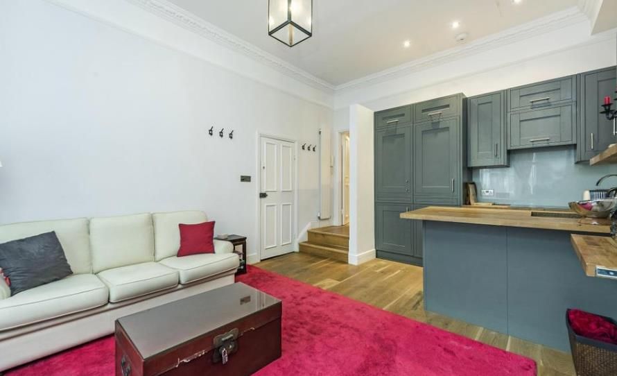 Property photo 1 of 4 1 Cornwall House 1 28.07.Png