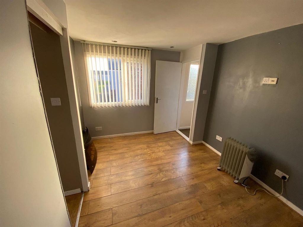 Property photo 3 of 7 Img-20211210-Wa0009.Jpg