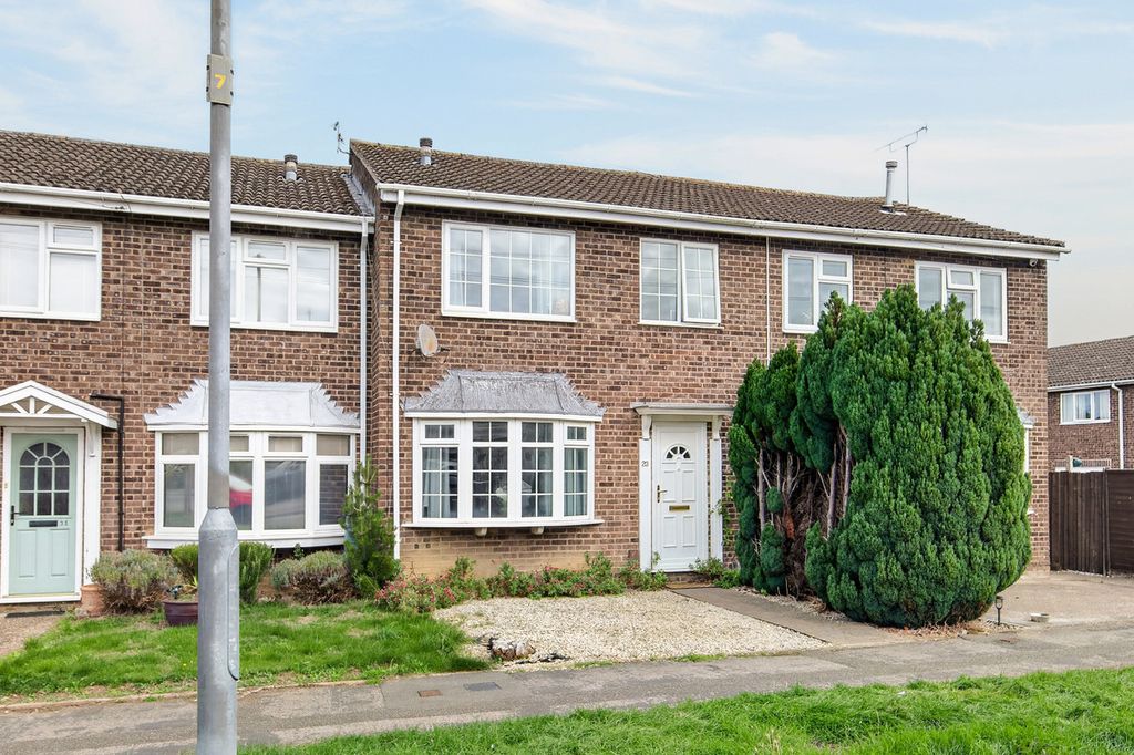 Property photo 2 of 19