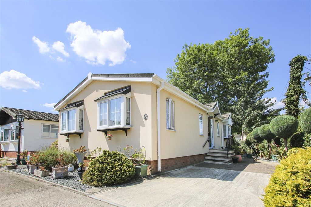 Property photo 1 of 12 Img_5258.Jpg