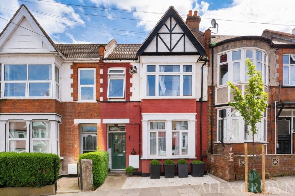 Property photo 1 of 7