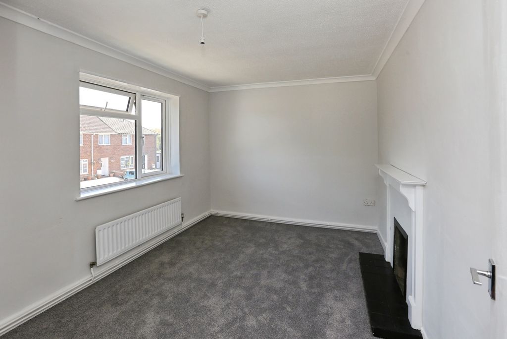 Property photo 3 of 16 Pbox-Img.Jpg