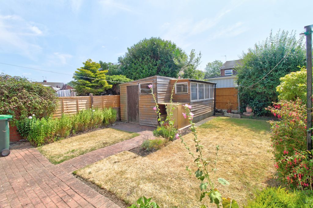 Property photo 2 of 20 Garden
