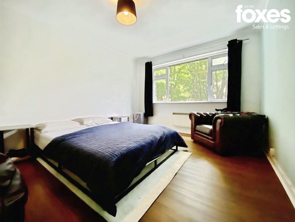 Property photo 3 of 15 4501252