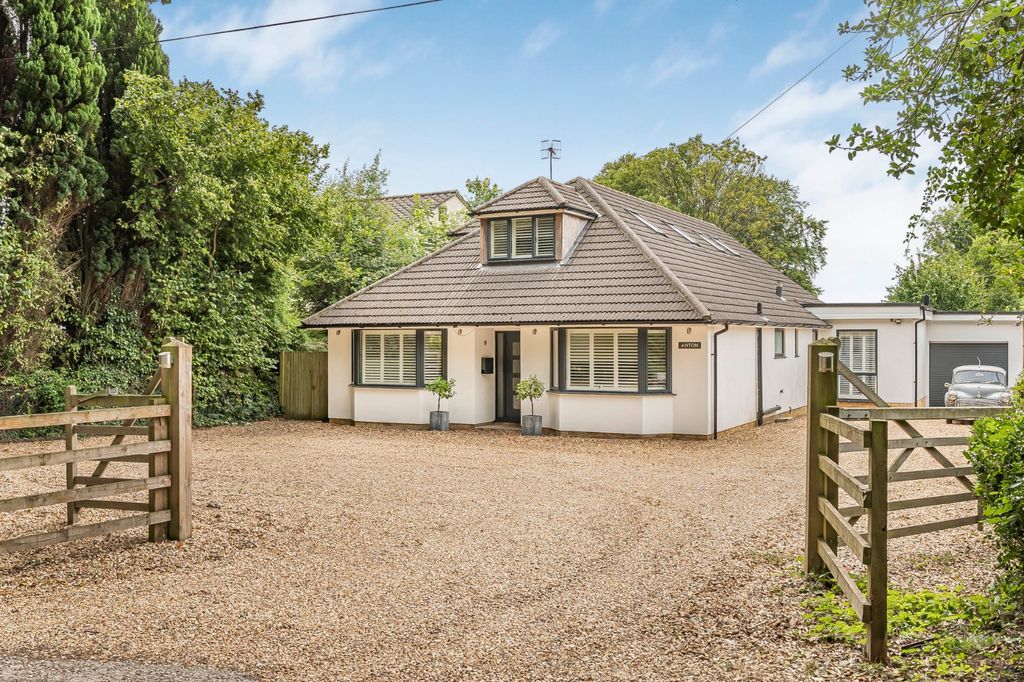 Property photo 1 of 32 Picture No. 27