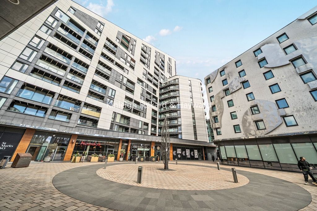 Property photo 2 of 22 External