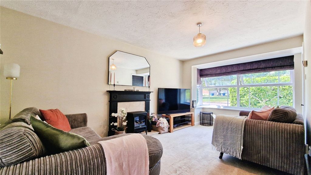 Property photo 2 of 19 Picture No. 09