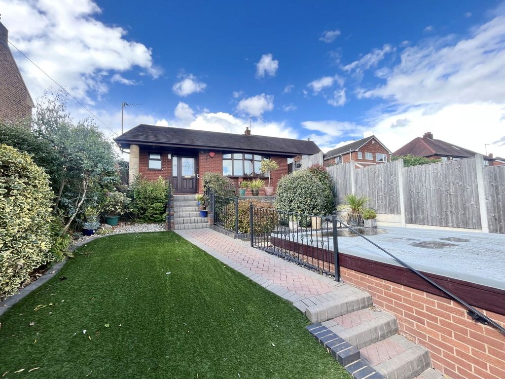 Property photo 2 of 19