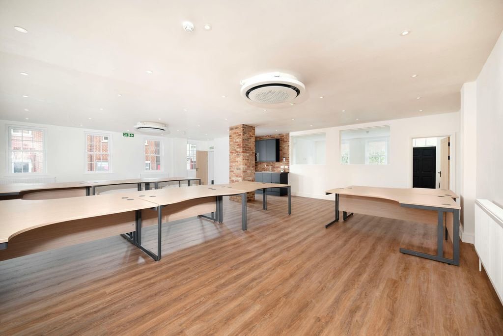 Property photo 3 of 13 P03.Jpg
