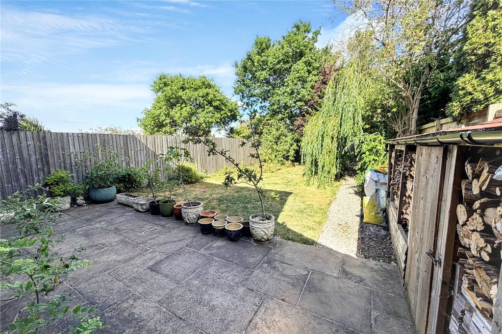 Property photo 2 of 19 Picture No. 09