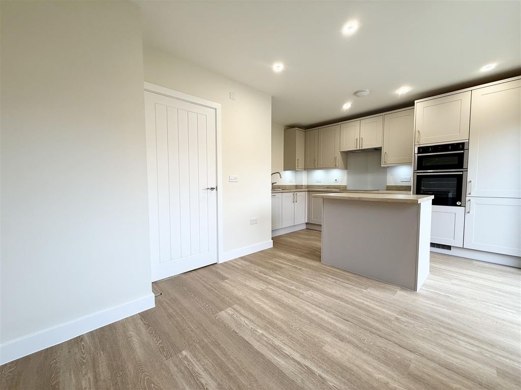 Property photo 2 of 24 Img_E7579.Jpg