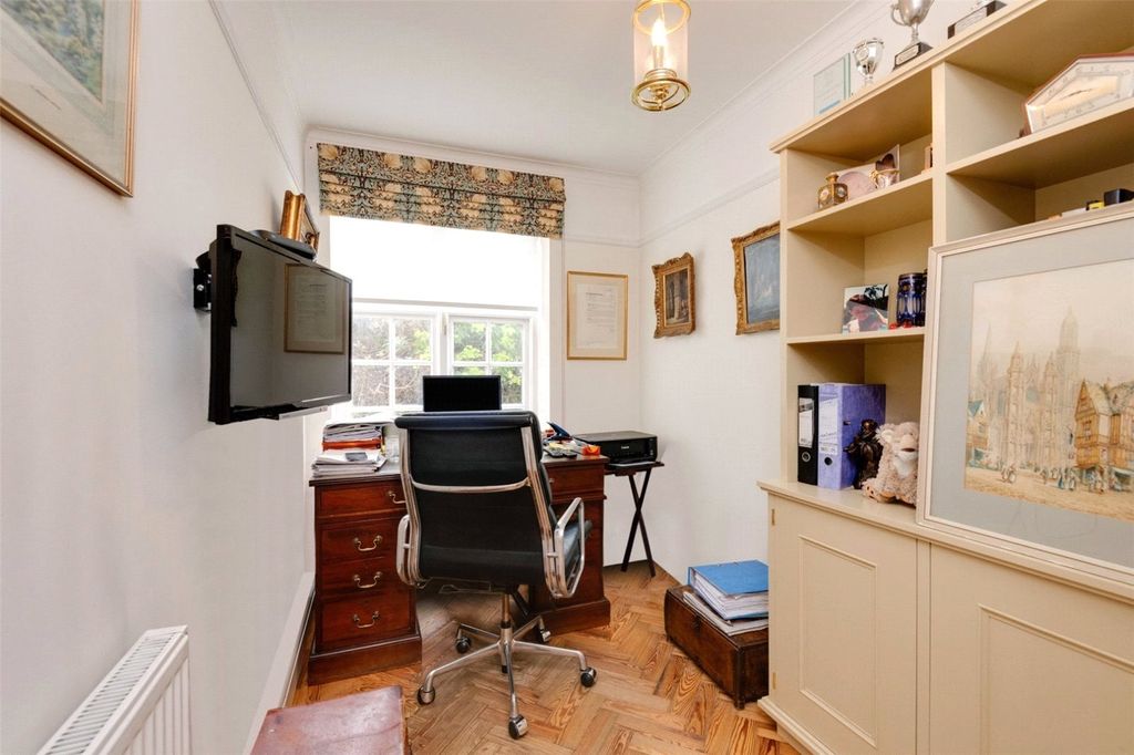 Property photo 2 of 9 Picture-No-06-110