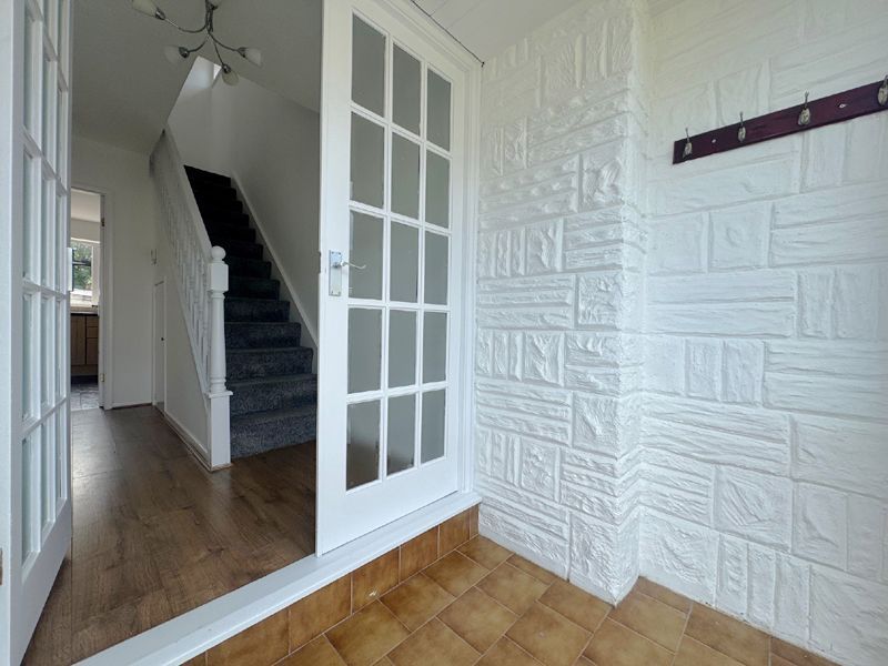 Property photo 3 of 34 Entrance Porch B