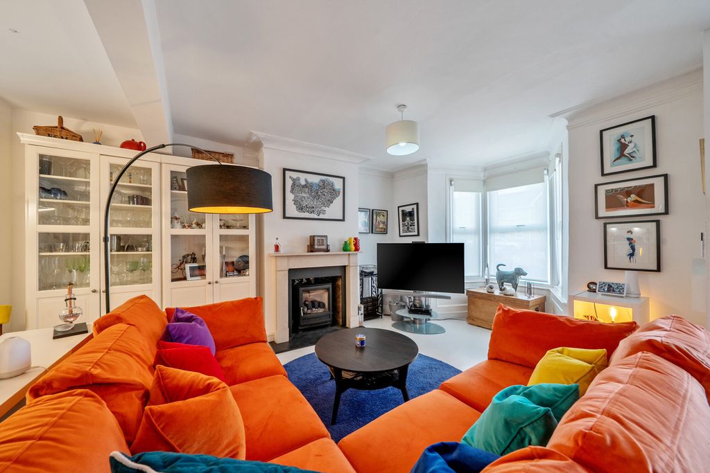 Property photo 2 of 25 Reception Room