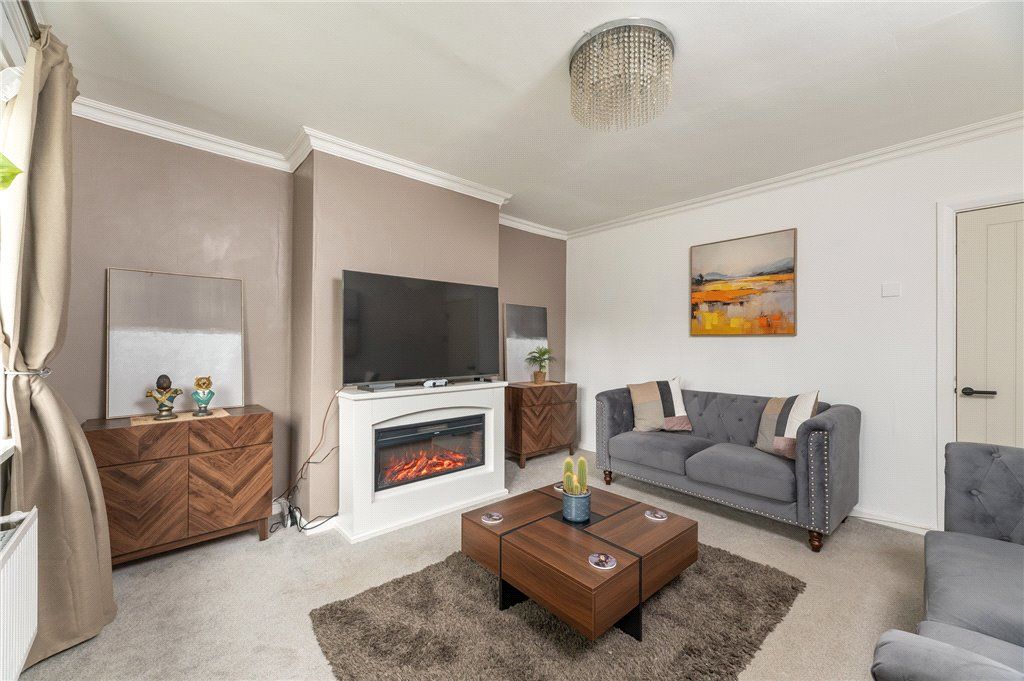 Property photo 3 of 24 Living Room