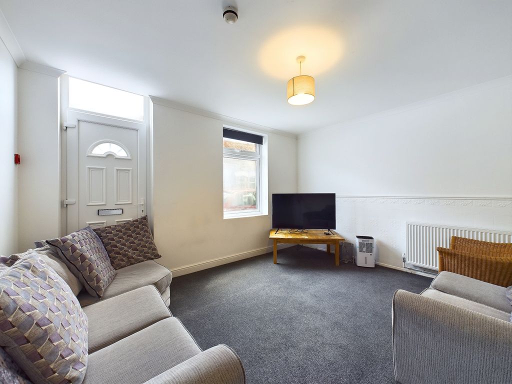 Property photo 2 of 13 Cam03162G0-Pr0127-Still012