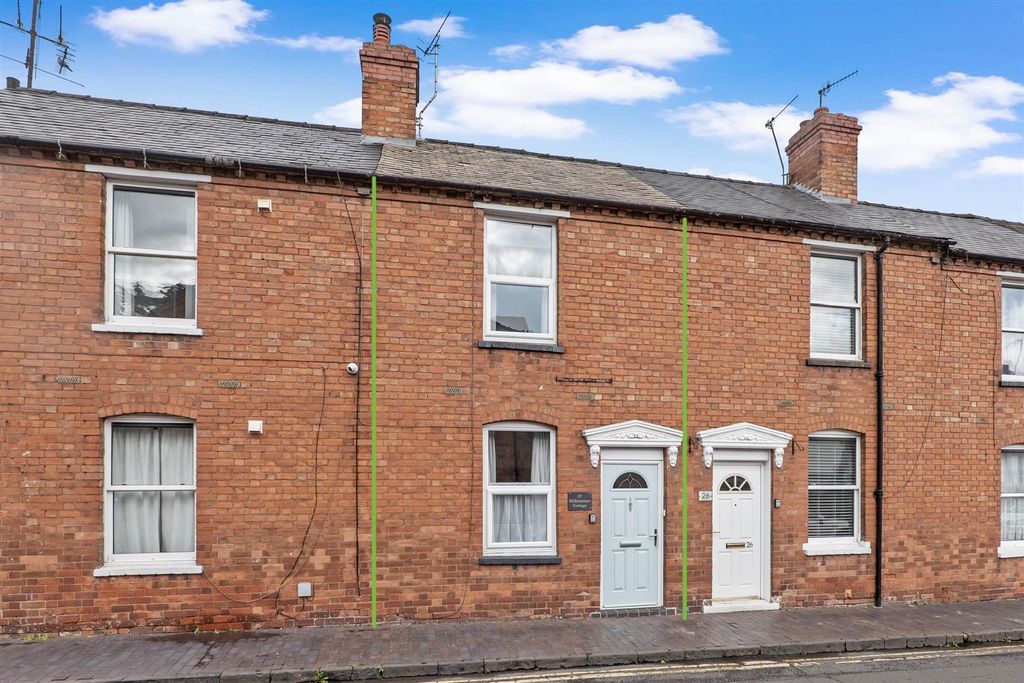 Property photo 1 of 11