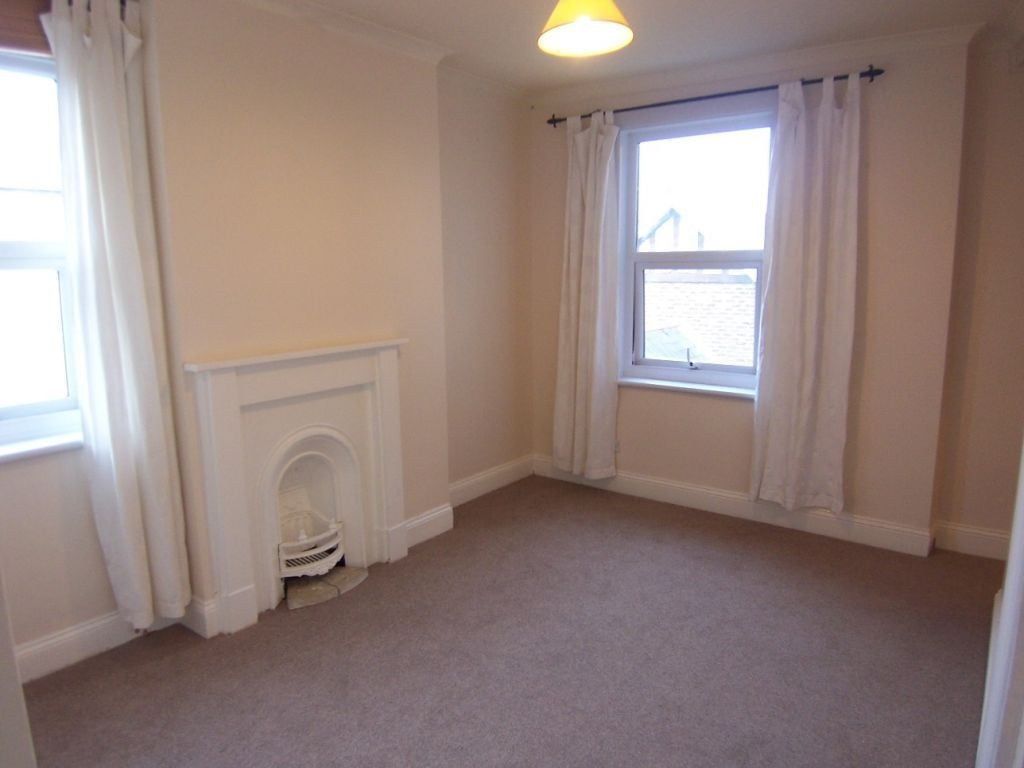 Property photo 3 of 5
