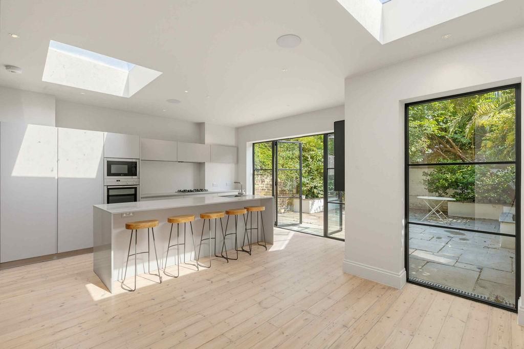 Property photo 1 of 15 Feldenstreet35-077.Jpg