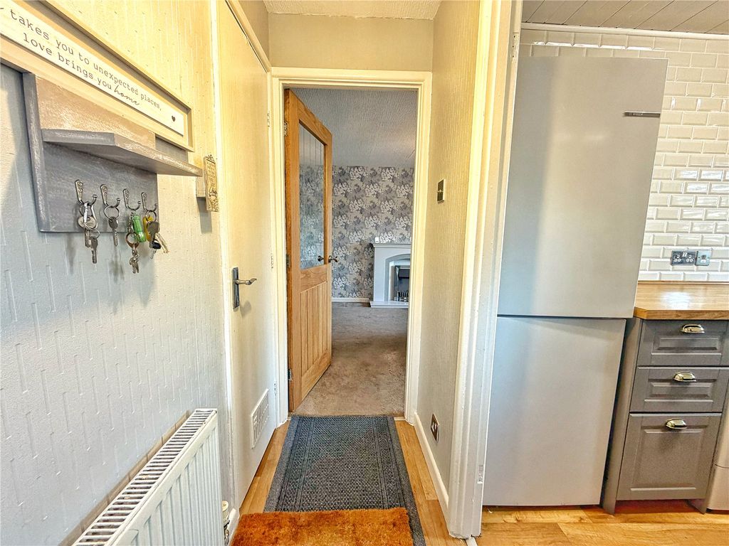 Property photo 3 of 17 Picture No. 13