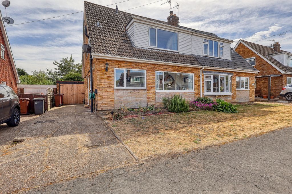 Property photo 1 of 18 Frontal