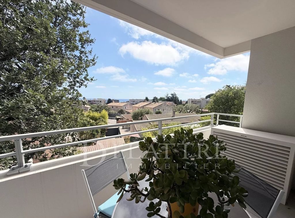 Property photo 1 of 7 Antibes Brand New 3-Room Apartment, 64 m² - Sea View