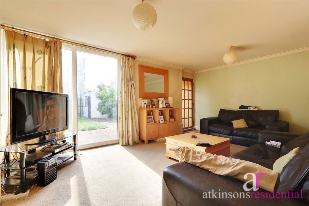 Property photo 3 of 15 Picture No. 29