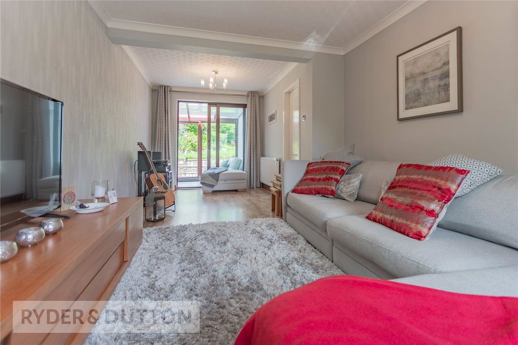 Property photo 3 of 30 Large Living Room