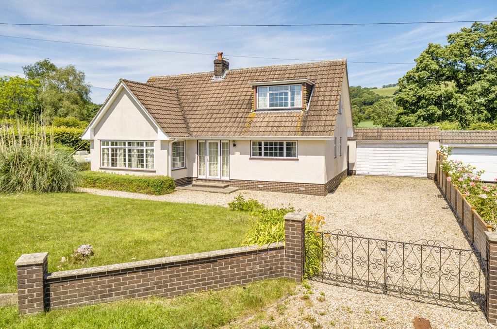 Property photo 1 of 26 1482717-1-6A3Ea93...