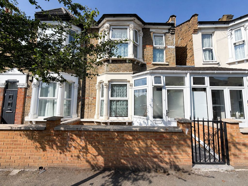 Property photo 1 of 14 Mayville Rd E11