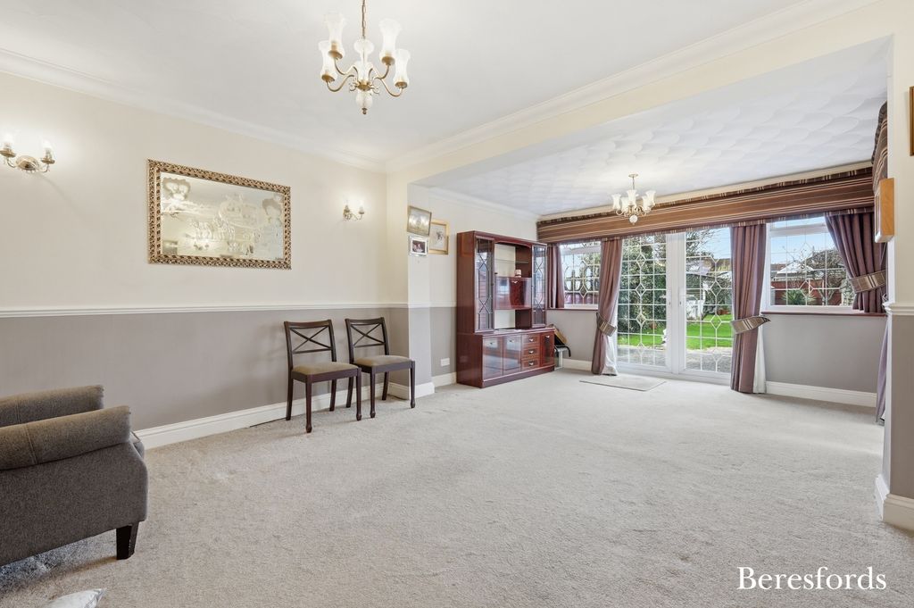 Property photo 2 of 18 Picture No. 06