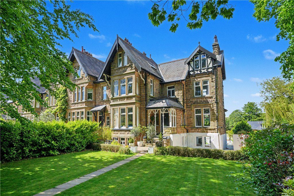 Property photo 1 of 33 Picture No. 95