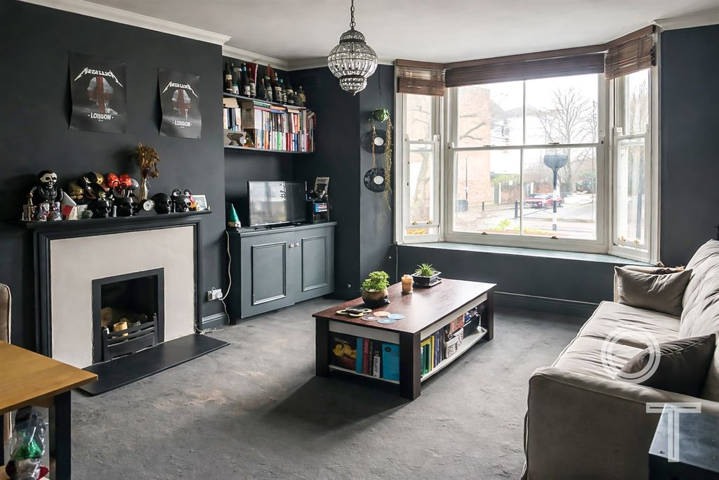 Property photo 1 of 10 Reception (Main)