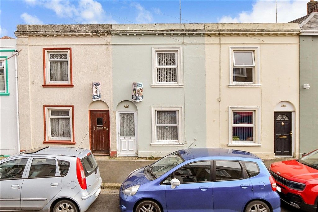 Property photo 1 of 10 Front Aspect