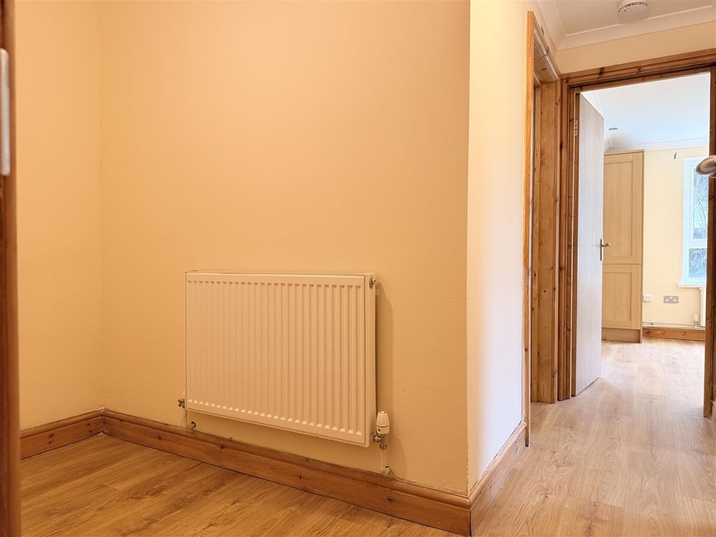 Property photo 2 of 12 Img_4669.Jpg