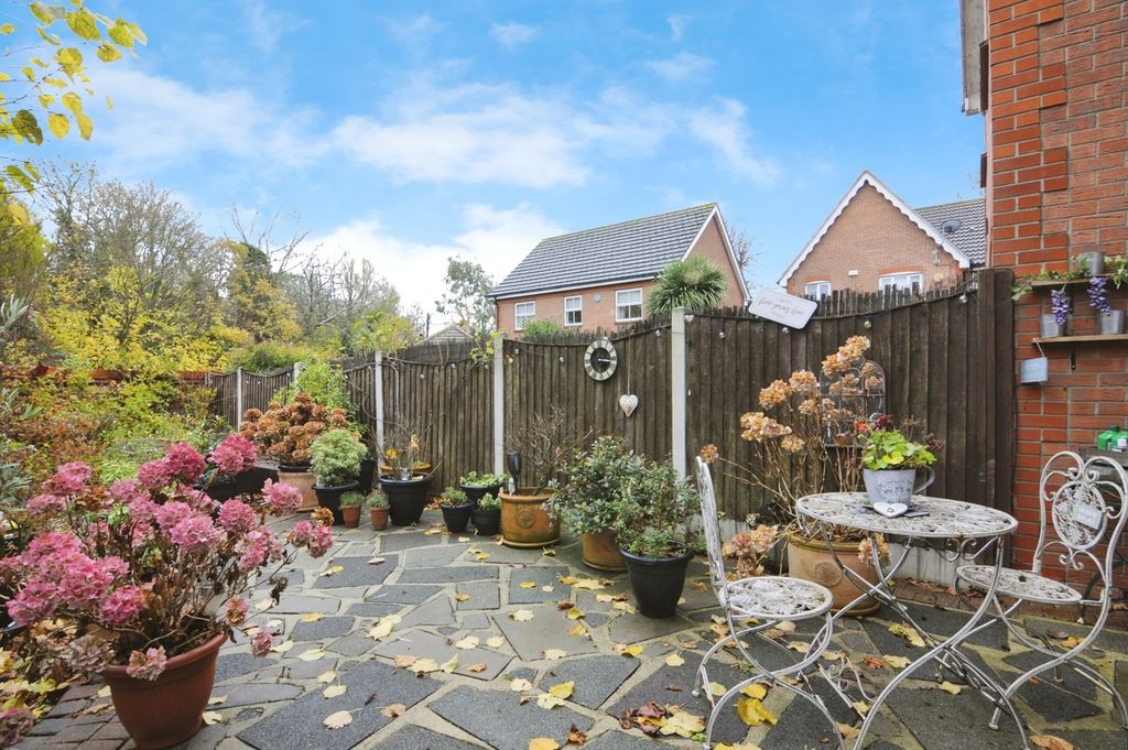 Property photo 3 of 13 Pbox-Img.Jpg