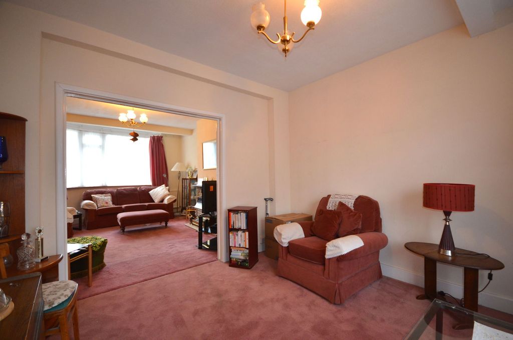 Property photo 3 of 13