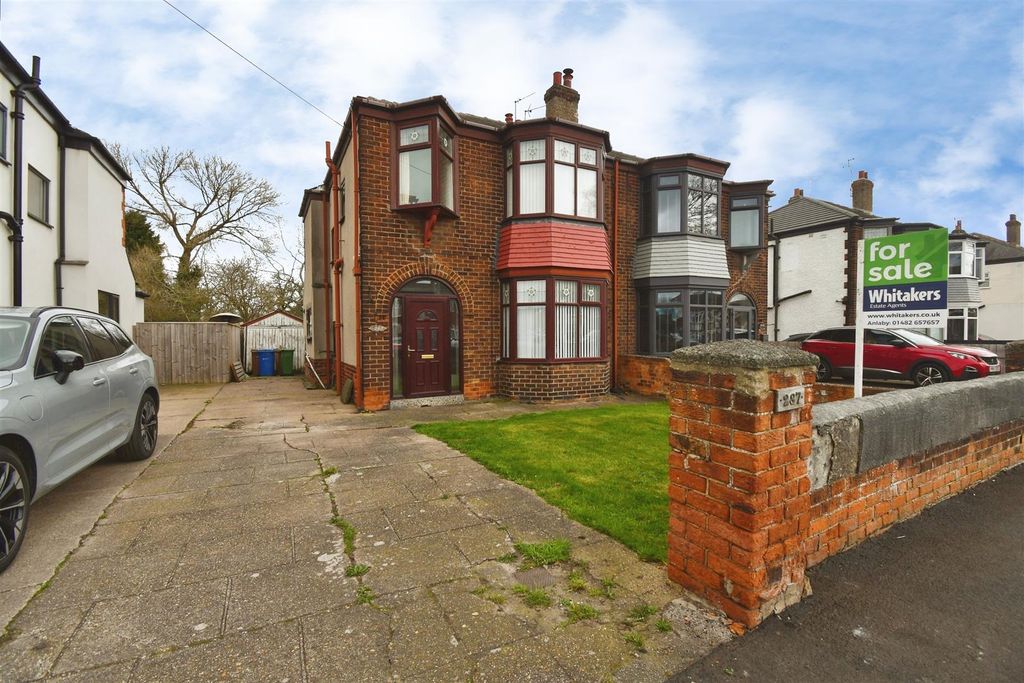 Property photo 1 of 11 Front External