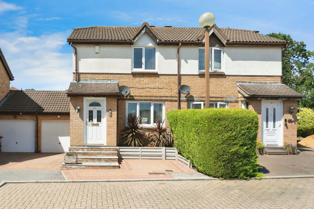 Property photo 1 of 18