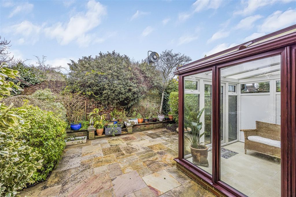 Property photo 2 of 19 1C School Lane, Emsworth-Porticomarketing-Nexa-26.