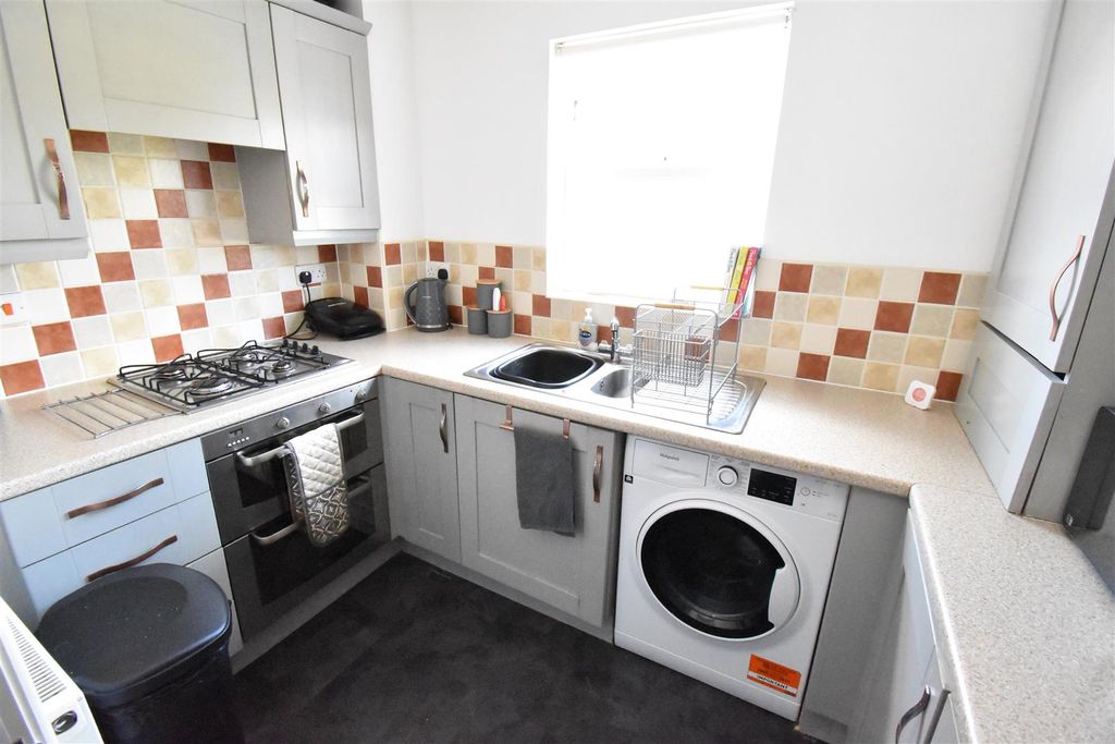 Property photo 3 of 6 3.Jpg