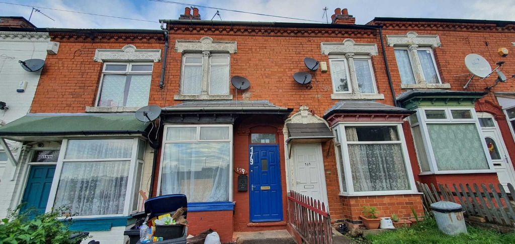 Property photo 1 of 5