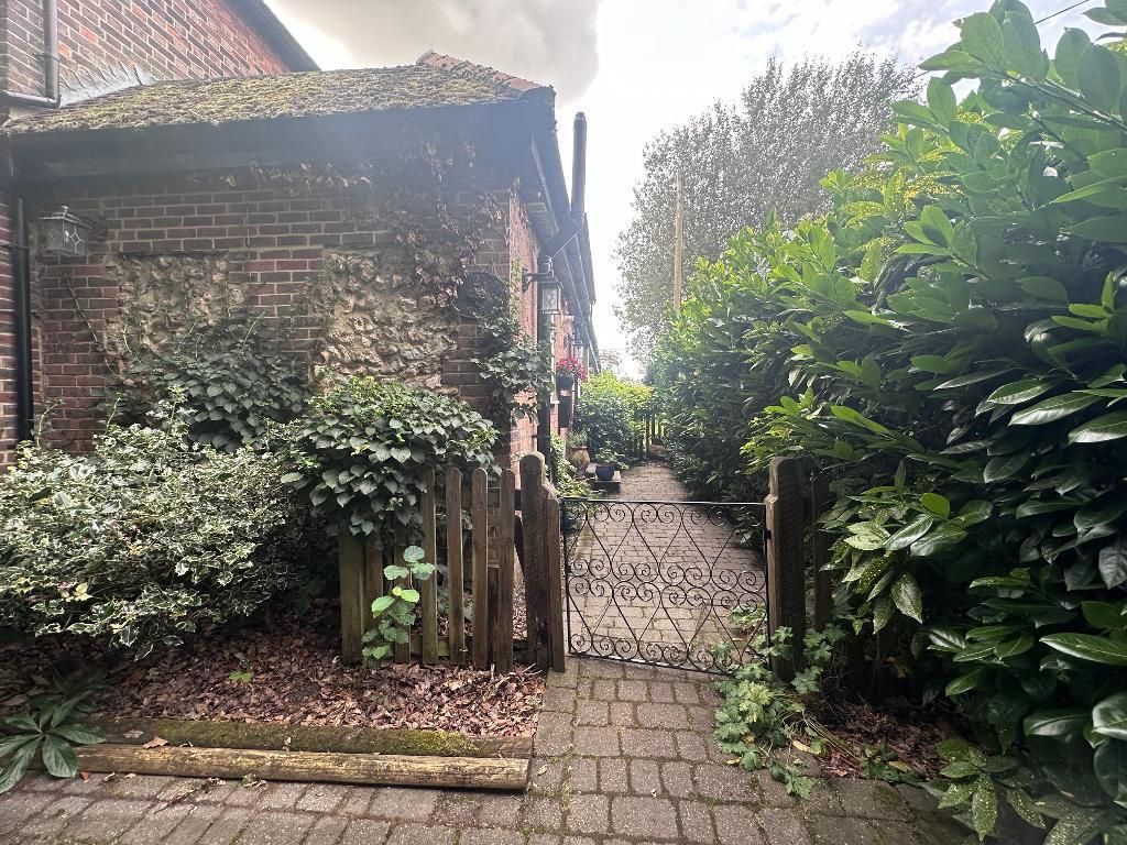 Property photo 1 of 14 Photo 1