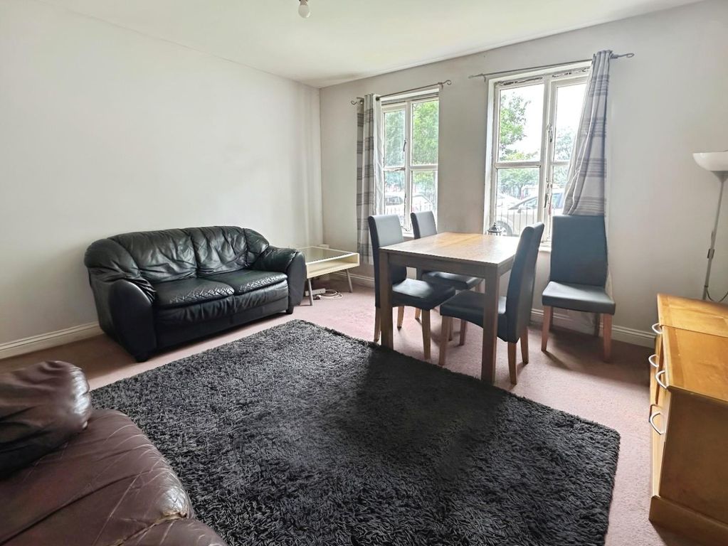 Property photo 3 of 8 449A709c-Whatsapp 20Image 202025-08-15 20At 2008.5