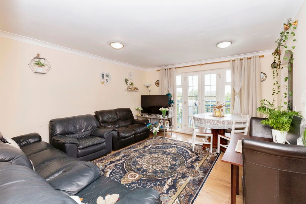 Property photo 2 of 15 Reception Room